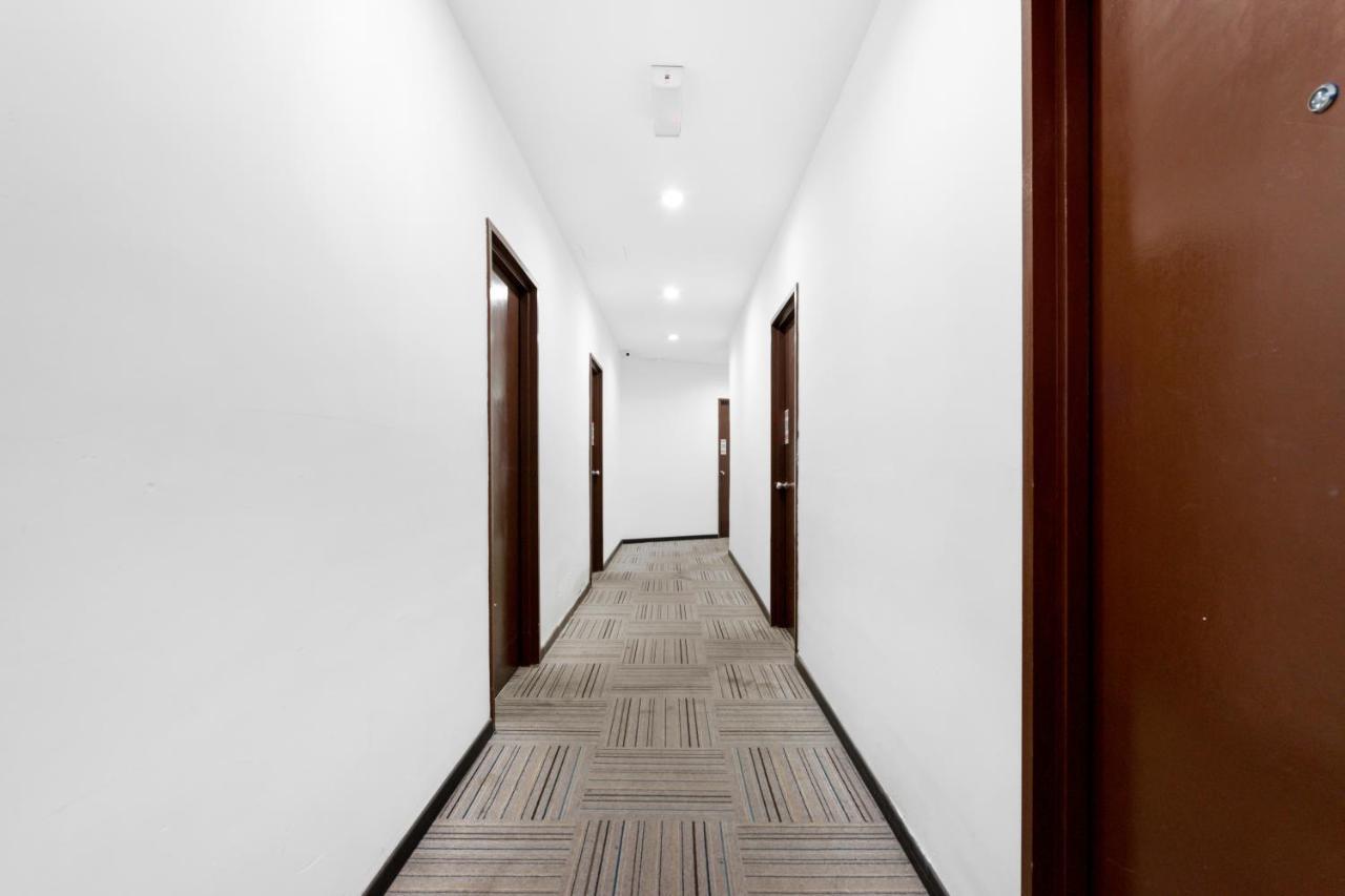 Mihrab Hotel Путраджая Екстериор снимка