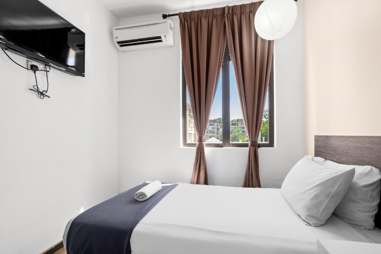 Mihrab Hotel Путраджая Екстериор снимка