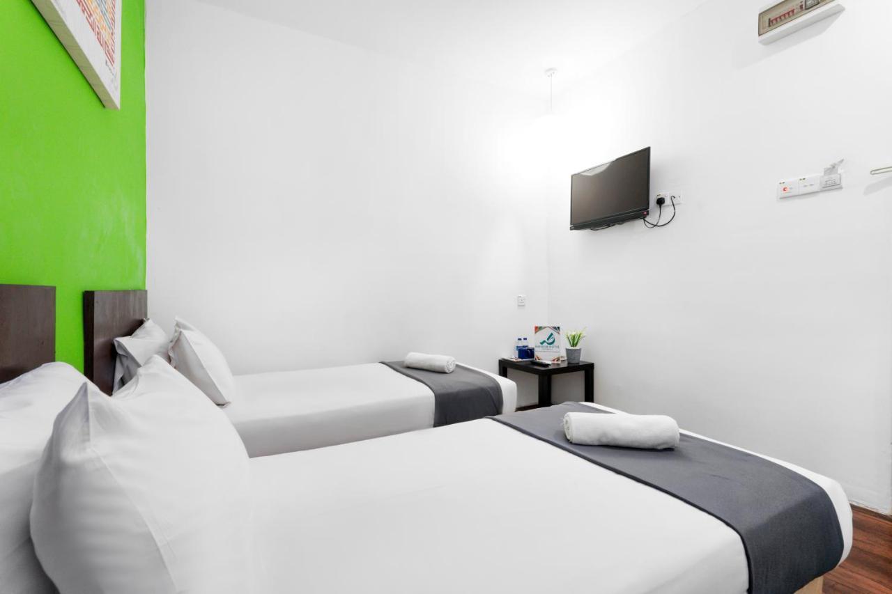 Mihrab Hotel Путраджая Екстериор снимка