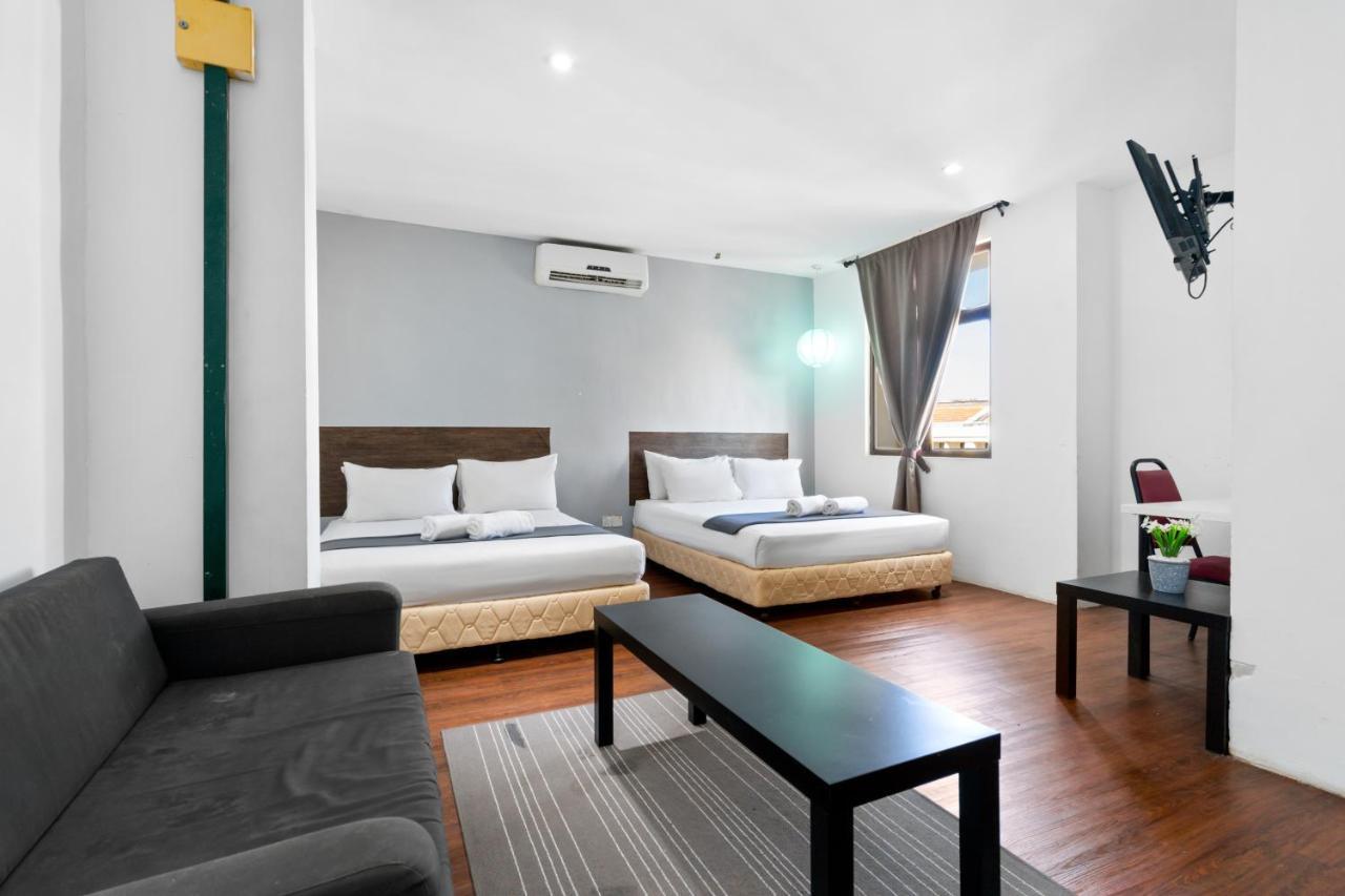 Mihrab Hotel Путраджая Екстериор снимка